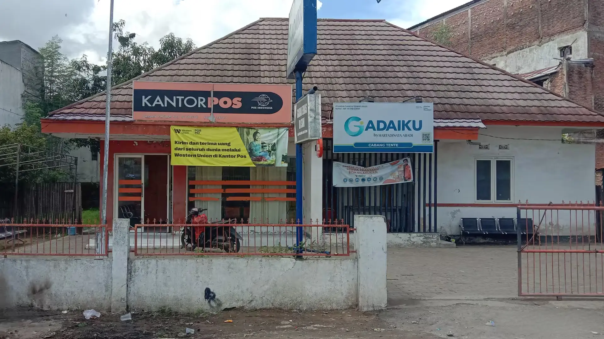 Cabang Gadaiku Tente