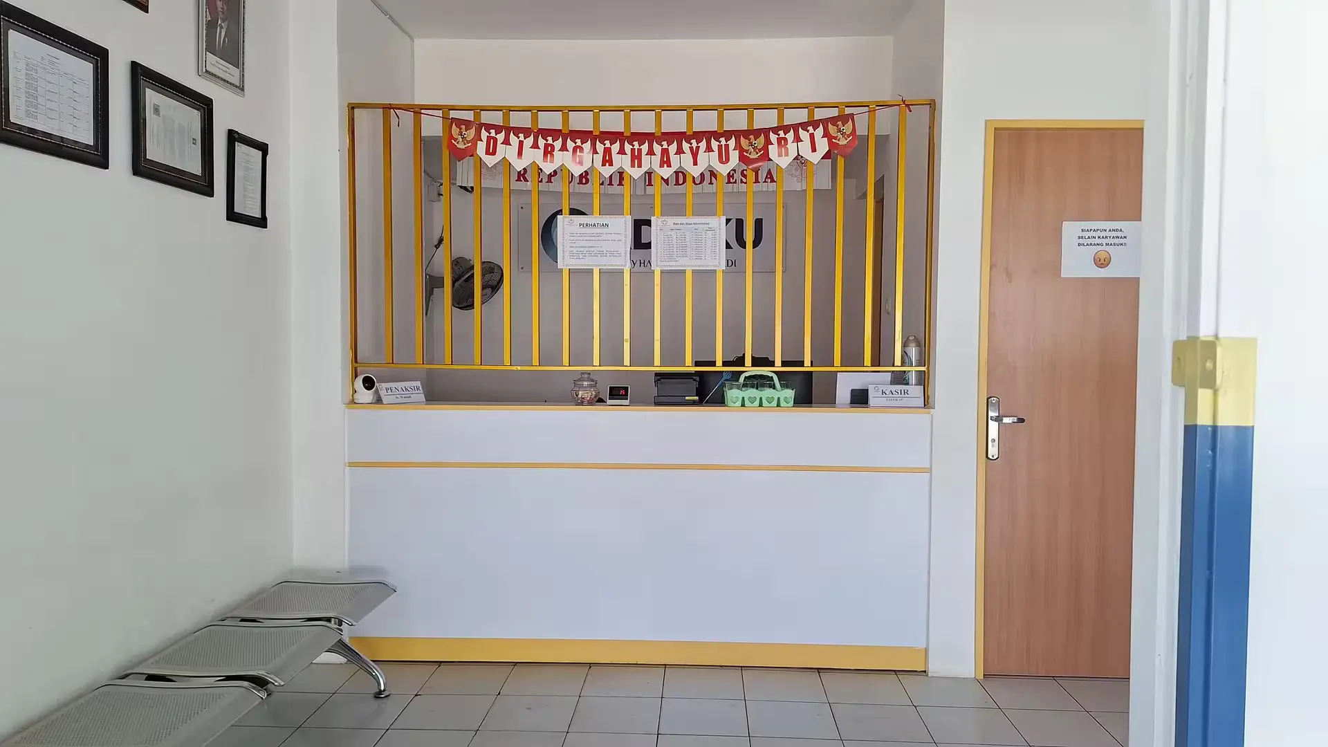 Gadaiku Kombangan Interior