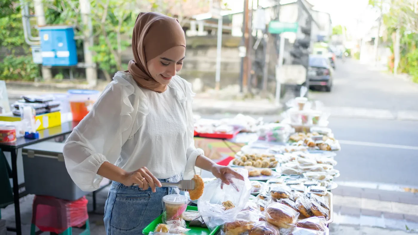 8 Cara Menghindari Boros Saat Ramadhan Agar Tetap Hemat