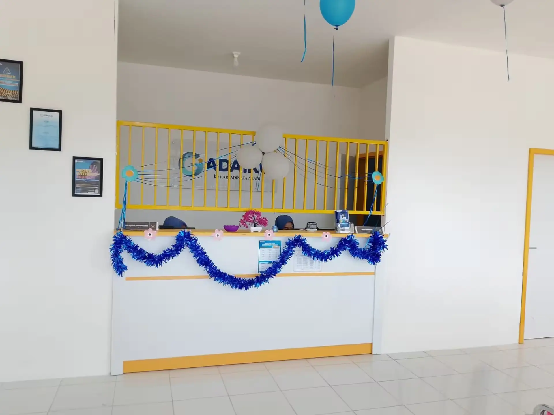 Cabang Gadaiku Tolo Interior