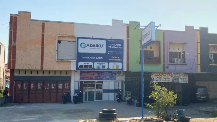 Gadaiku Takkalasi